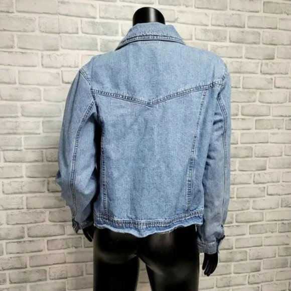 Vintage 90s Bill Blass L Light Wash Denim Button Front Jacket Jean Lightweight - Picture 2 of 5